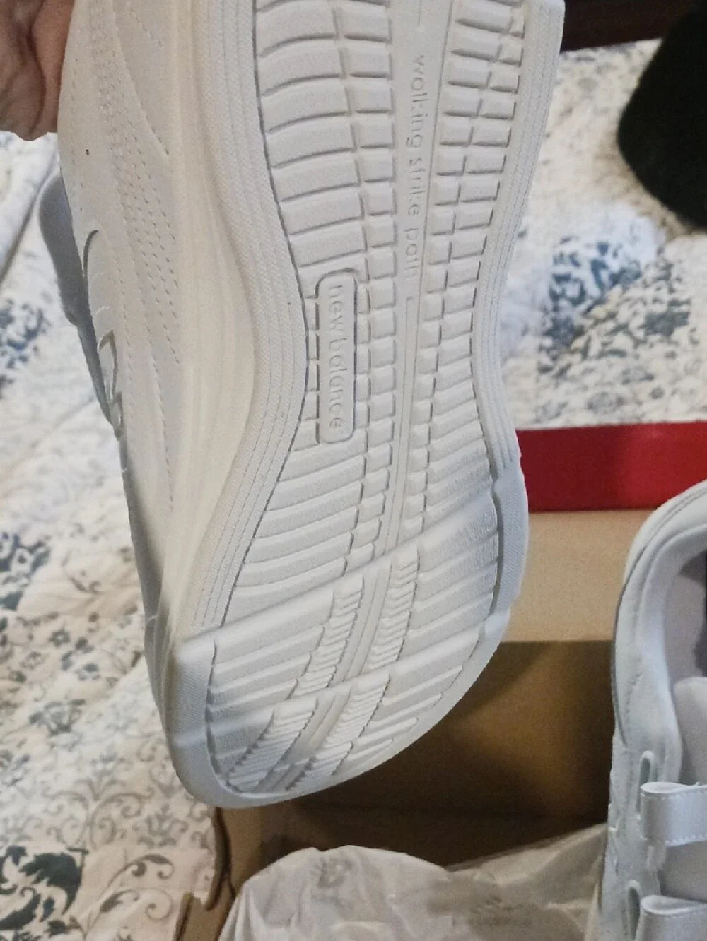 New Balance Kids White Velcro 577 Sneakers